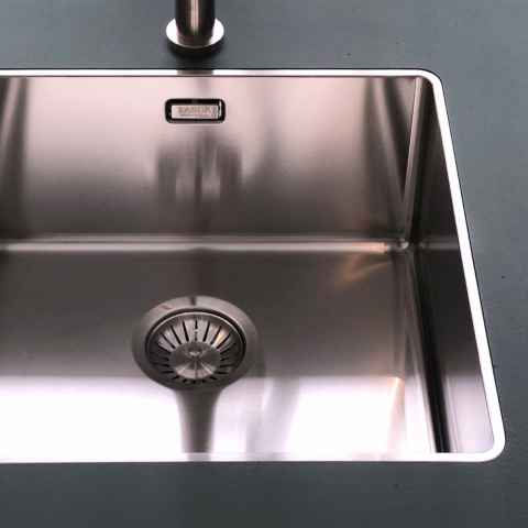 Chiuveta bucatarie inox CookingAid TASCA PURA SLIM CA50 cu montaj 8mm pe blat sau la nivelul blatului si accesorii montaj [2]