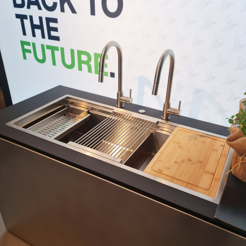 Inox - Chiuveta bucatarie inox HORECA CookingAid Infinity Undermount Workstation, montaj pe/sub blat, cu dozator detergent, tavita vase/paste/fructe, scurgator plat inox, gratar rulabil inox, tocator lemn Sa