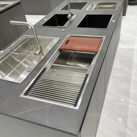 Chiuveta bucatarie inox HORECA CookingAid Infinity Undermount Workstation, montaj pe/sub blat, cu dozator detergent, tavita vase/paste/fructe, scurgator plat inox, gratar rulabil inox, tocator lemn Sa [4]