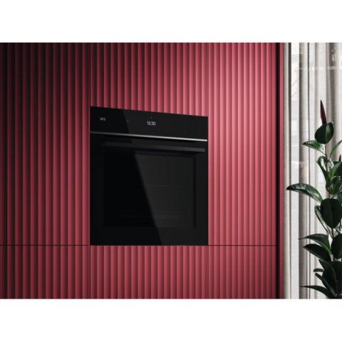 Cuptor incorporabil AEG TP9SB831AB, Electric, SteamPro, Autocuratare cu abur, 70 l, Clasa A++, Wi-Fi, negru [7]