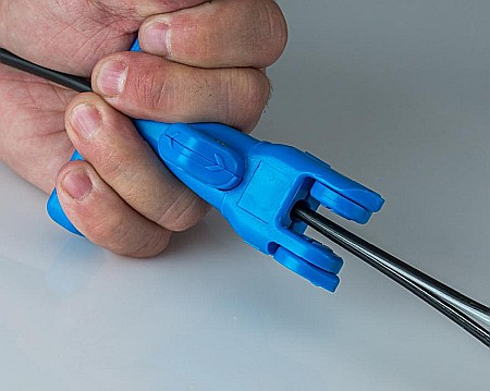 Cutit pentru indepartat mantaua cablurilor cu sectiune ovala de 8x4mm, Jonard [5]