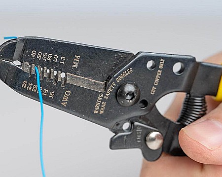 Dezizolator conductori electrici cu diametre de 0,4-1,29mm, JONARD [3]