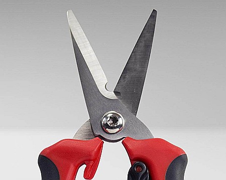 Heavy Duty Scissor With Wire Stripper [1]