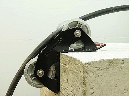Ghidaj cablu cu 2 role, 90 grade, Ø rola 130 mm, Ø max cablu 100 mm, max 1500 kg [3]