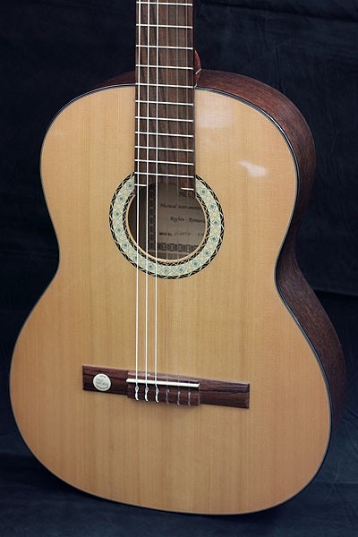 Chitara clasica Bronze Stejar 4/4 Hora Reghin [2]