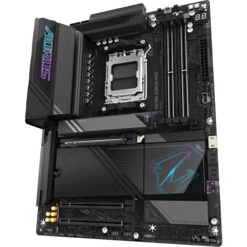 MB GIGABYTE X870 AORUS PRO [3]