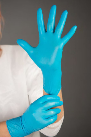 Echipamente de  protectie - Manusi de protectie si examinare de unica folosinta din nitril, fara pudra, nesterile, ambidextre.