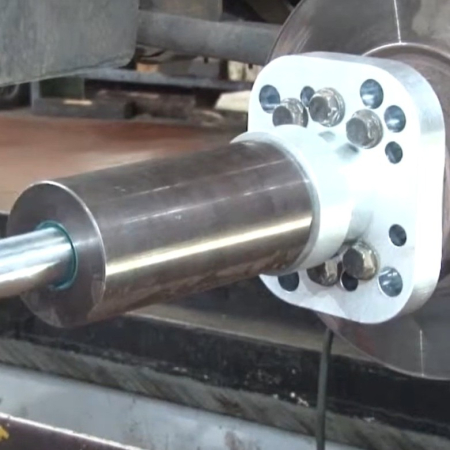 Prese si dispozitive speciale pentru mecanica auto - Extractor butuc MAN, MB Actros, Volvo FL, Renault