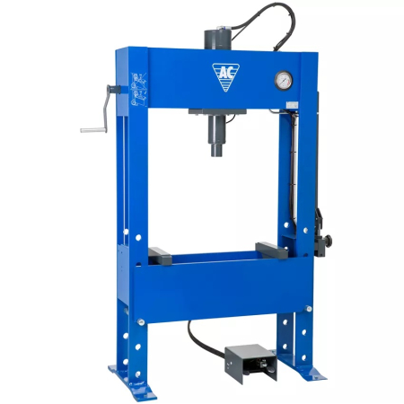 Echipamente Service Mecanică Auto - Prese hidraulice 16–100 tone, fabricate în Danemarca