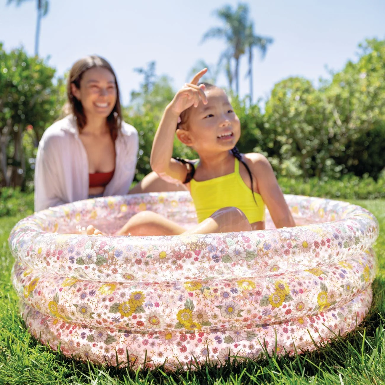 piscina-rotunda-cu-model-floral-pentru-copii-intex-86x25cm [9]