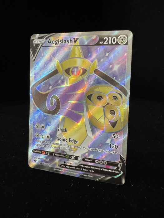 Aegislash V (VIV177) - NM | Pokemon Vivid Voltage [4]