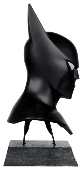 DC Direct Prop Replica 1/3 Batman Cowl (Batman Beyond Animated) 18 cm [7]