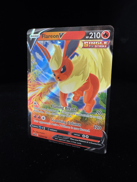 Flareon V (SWSH149) - NM | Pokemon SWSH Black Star Promos [4]
