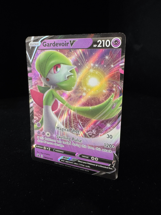 Gardevoir V (SWSH105) - NM | Pokemon SWSH Black Star Promos [4]