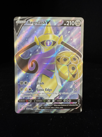 Aegislash V (VIV177) - NM | Pokemon Vivid Voltage [1]