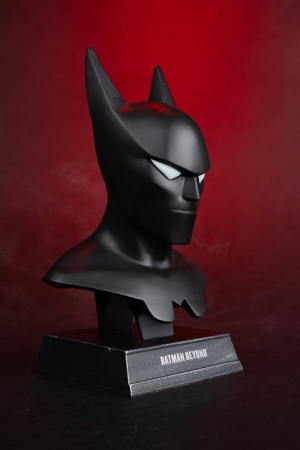 DC Direct Prop Replica 1/3 Batman Cowl (Batman Beyond Animated) 18 cm [11]