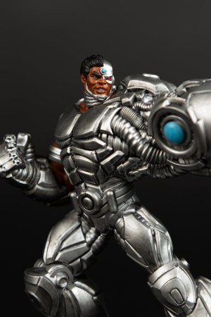 Hot Deals DC Direct Collector Vinyl Statue Cyborg 12 cm [12]