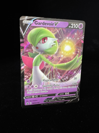 Gardevoir V (SWSH105) - NM | Pokemon SWSH Black Star Promos [2]