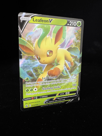 Leafeon V (CRZ013) - NM | Pokemon Crown Zenith [2]