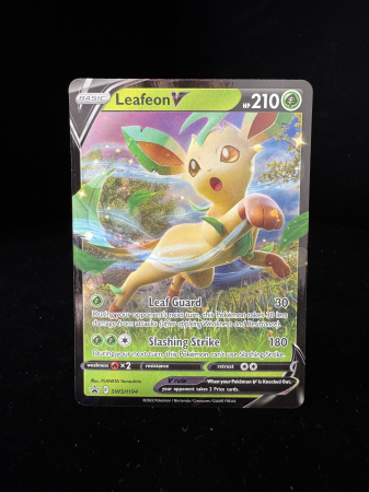 Leafeon V (SWSH194) - NM | Pokemon SWSH Black Star Promos [1]