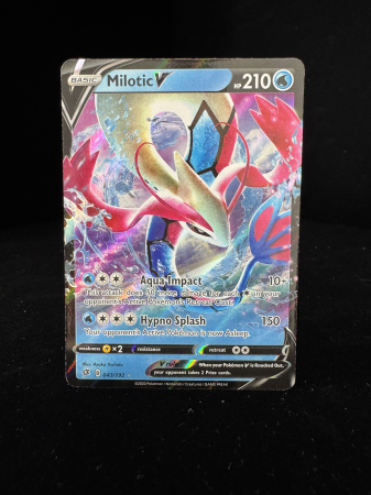 Milotic V (RCL43) - NM | Pokemon Rebel Clash [1]