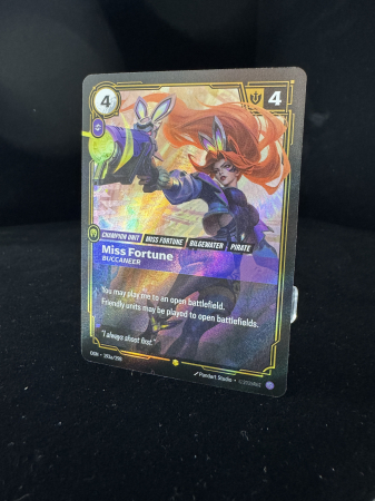 Miss Fortune, Buccaneer (V.2 - Showcase) OGN193 - NM | Riftbound Origins [3]