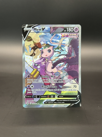 Pokemon SWSH: Fusion Strike - Mew V (FST 251) - NM | Pokemon Fusion Strike