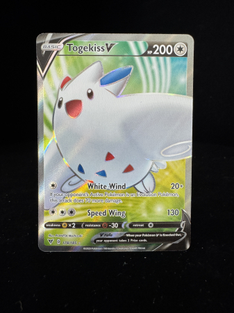 Togekiss V (VIV178) - NM | Pokemon Vivid Voltage [1]