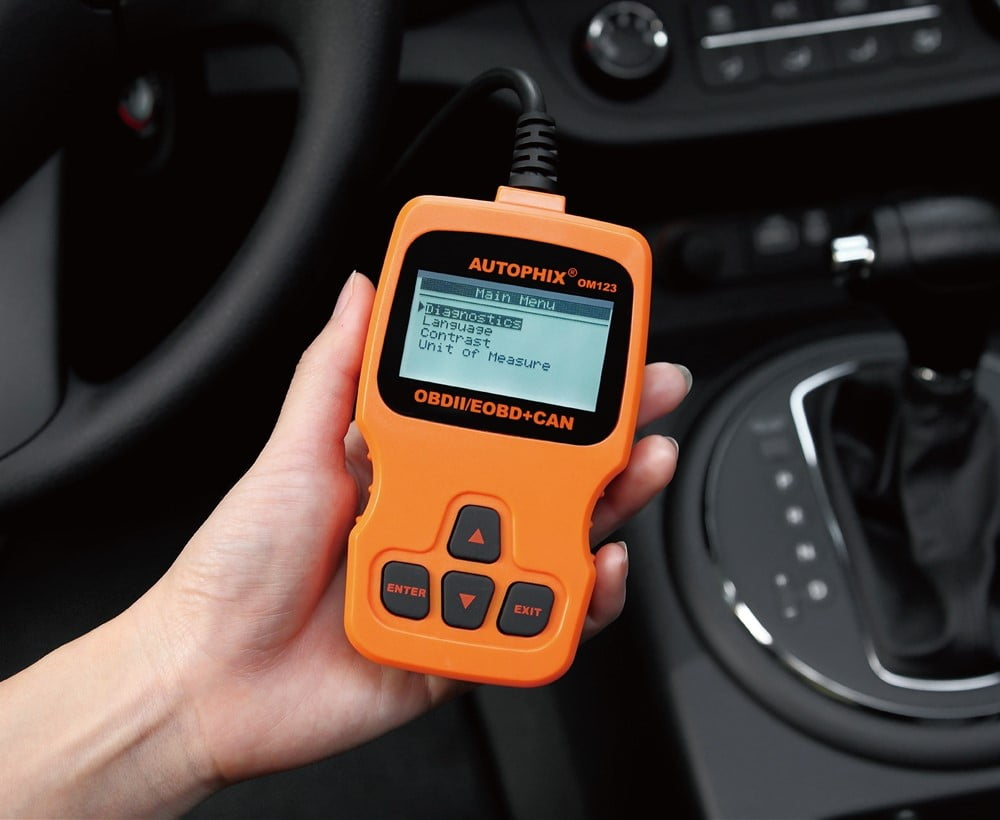 diagnoza-auto-multimarca-obd2-autophix-om123-scanner-portabil.jpg [2]
