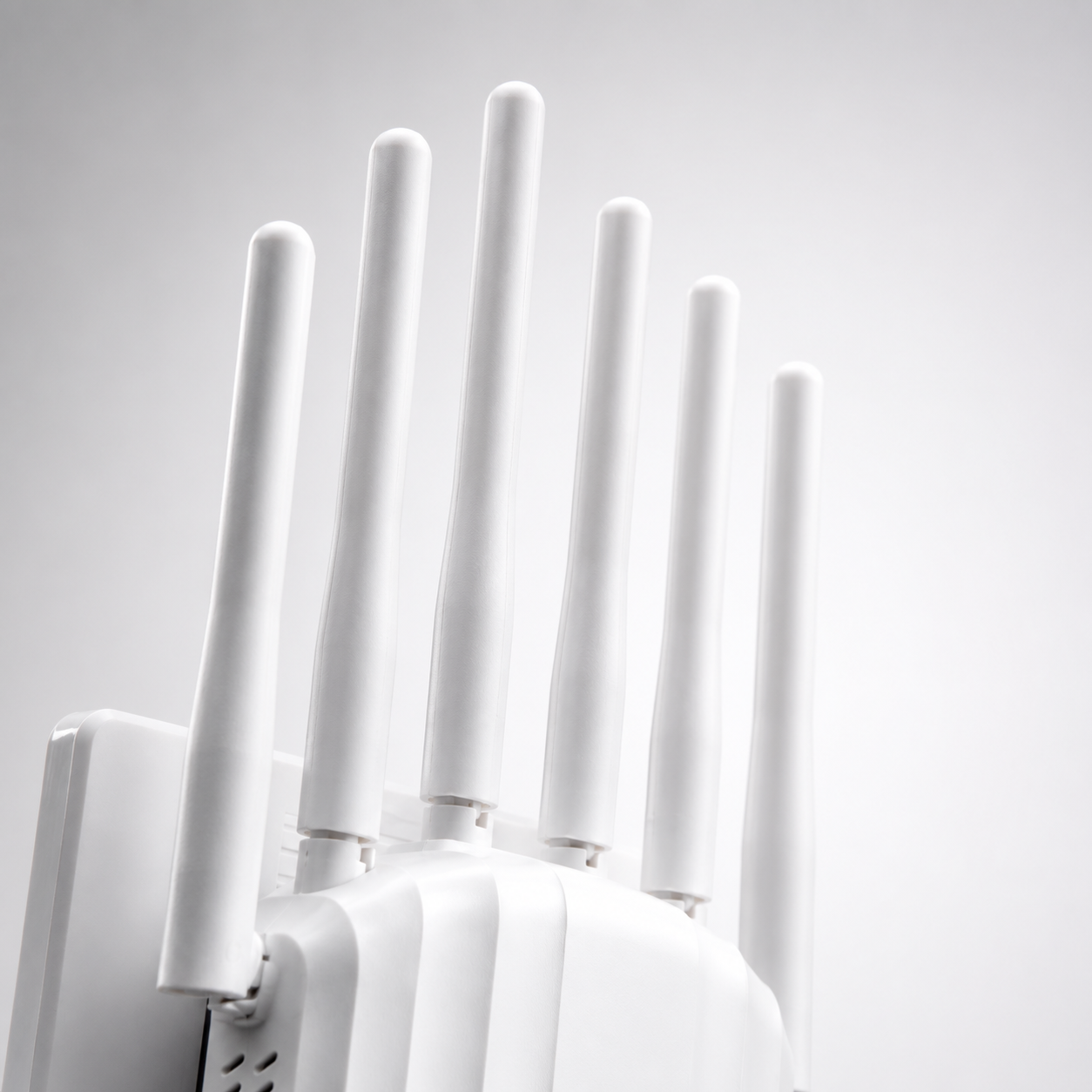 Extender WiFi Higi U20 dual band 1200 Mbps cu 6 antene externe [5]