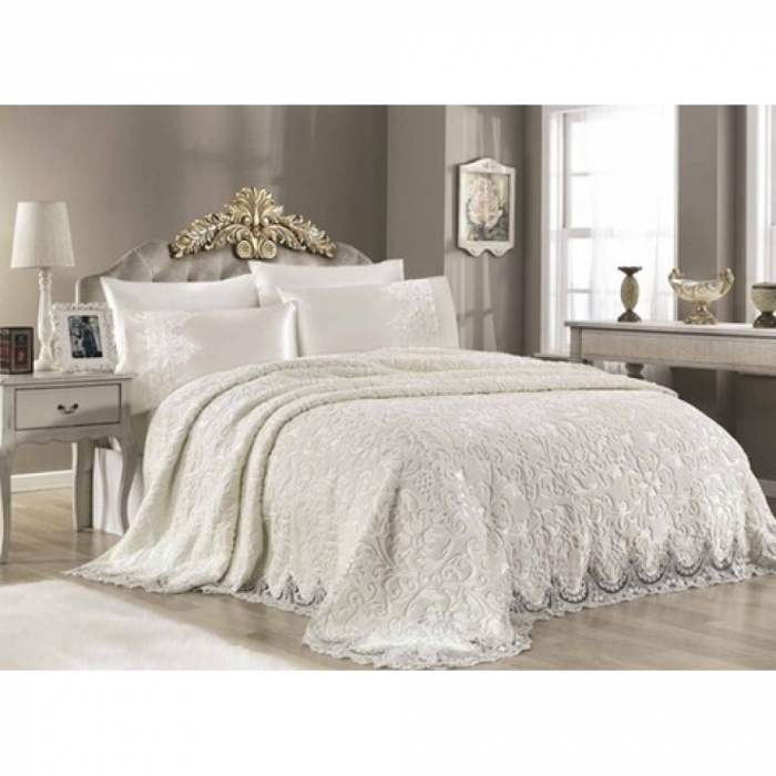 Set Lenjerie + Cuvertura de lux Matlasată cu broderie Elegantă  6 piese Alb [1]