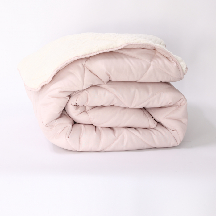 Pilota De Iarna Sherpa Roz Cu Blanita – Moale Si Confort Absolut 200X210 Cm [1]