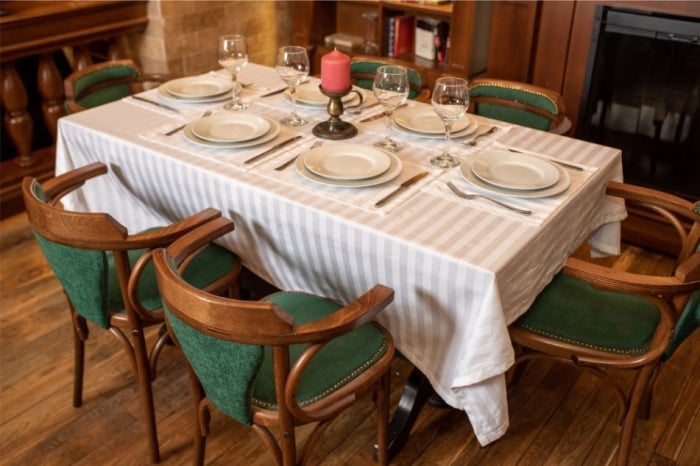 Set 2 fete de masa Damasc 150x180 cm, 100% bumbac damasc, 6 persoane [3]