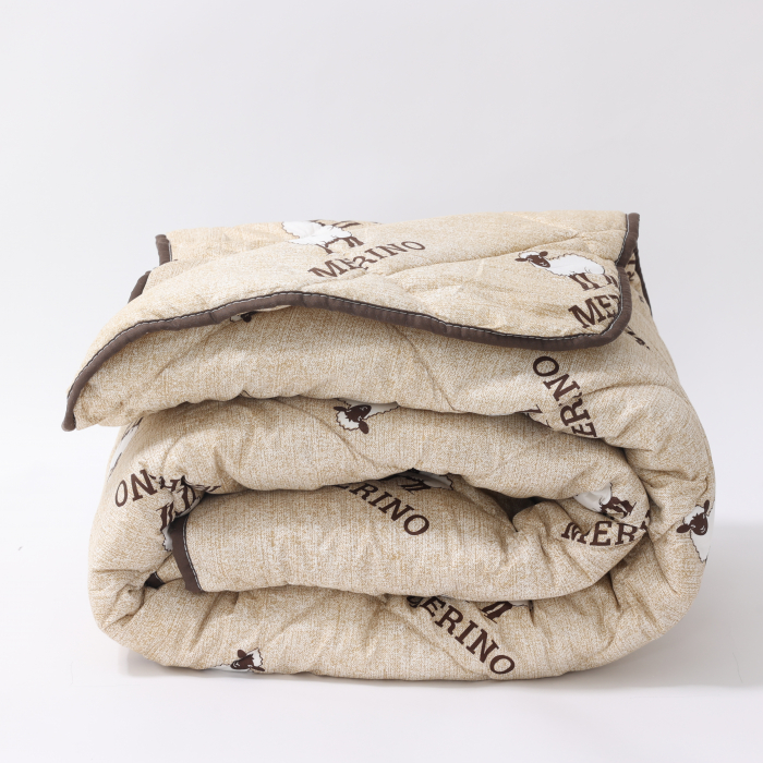 set-pilota-merino-si-perne-pat-complet-realdecor.jpg [2]