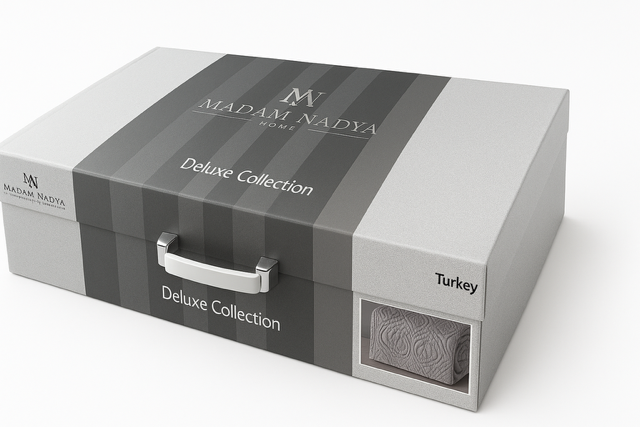 Set Cuvertură Pat Deluxe – Cuvertură Pat (240x260) + 2 Fețe Pernă (60x80) Bej [2]