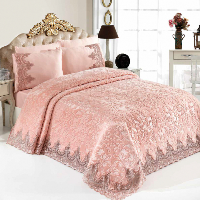 Set Lenjerie + Cuvertura de lux Matlasată cu broderie Elegantă 6 piese Roz Pudra [1]