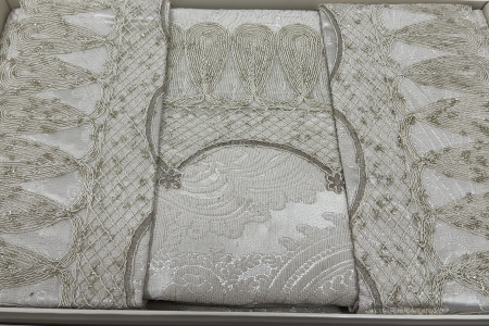 Set de Pat 6 Piese Super Lux – Bumbac Premium cu Broderie Manuală Aurie [1]