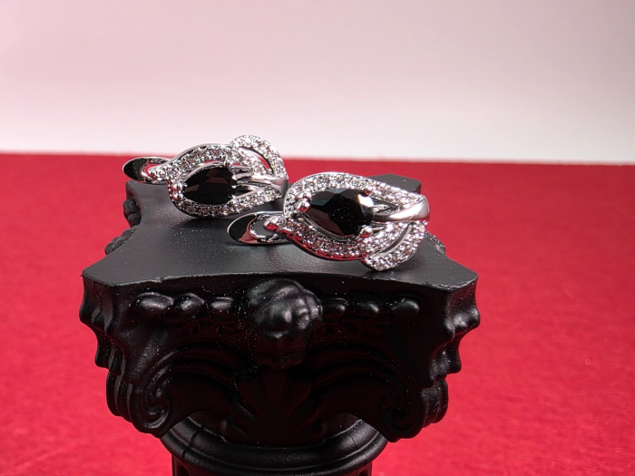 Cercei Freya negru [1]