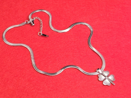 Simple - Colier Lucky argintiu