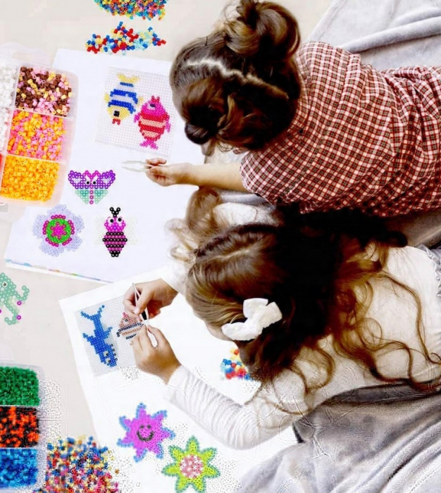 Set Creativ cu Mărgele de Călcat – 6000 Bucăți + Plăci și Modele – Cutie Organizatoare [8]