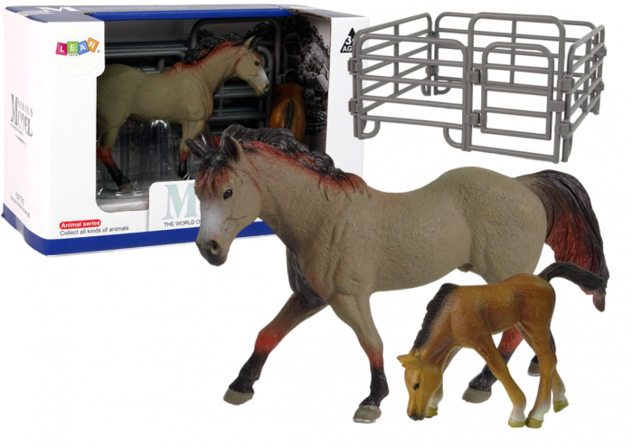Set de 2 figurine: Cal cu mânz și cai Capricorn [1]