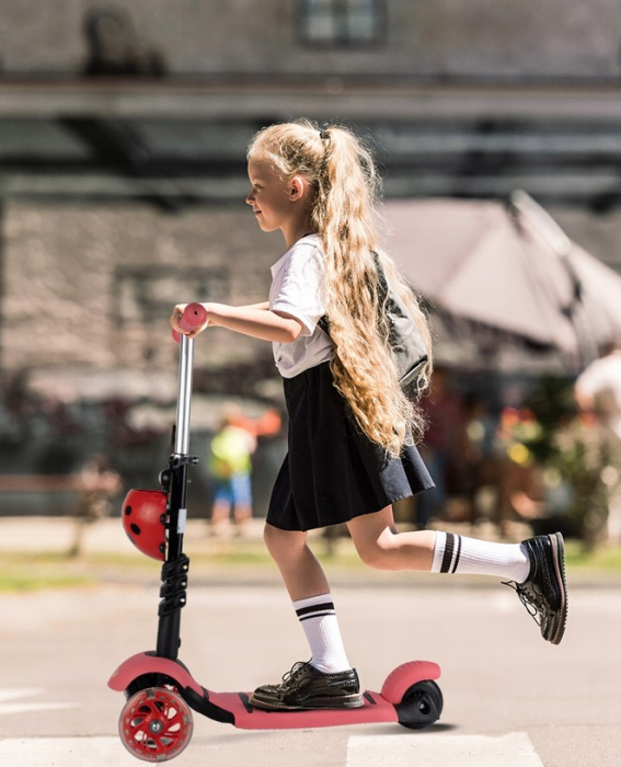 Trotinetă roșie tip buburuză – cu scaun reglabil și coș [5]