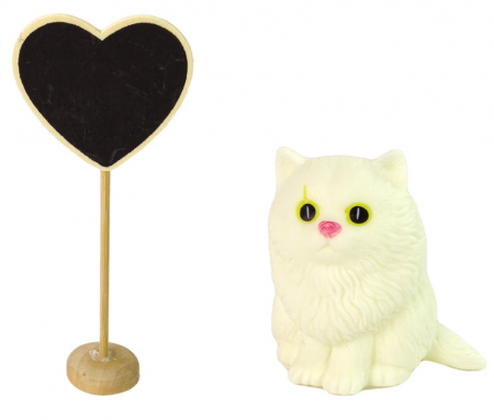 Păpușă Emily cu Inimioară din Lemn și Pisicuță Albă [3]