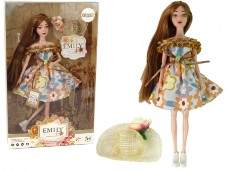 Papusi si accesorii fetite - Păpușa Emily de Toamnă cu Păr Roșcat și Pălărie