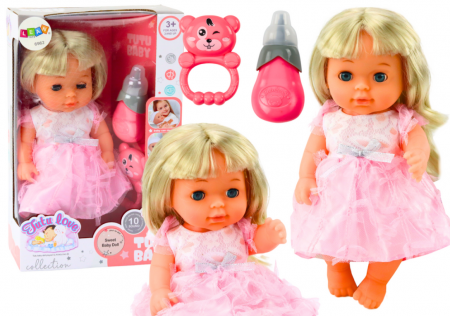 Papusi si accesorii fetite - **Păpușă în rochiță roz deschis care face pipi, cu biberon, sunete și zornăitoare**