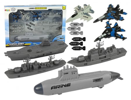 Jucarii diverse - Set Armată Navală – Bază Navală, Avioane de Vânătoare, Bombe