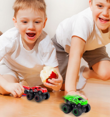 Set de curse cu mașinuțe metalice și lansatoare [2]