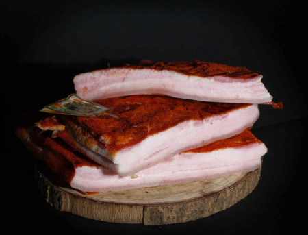 Slănină fiartă cu boia [1]