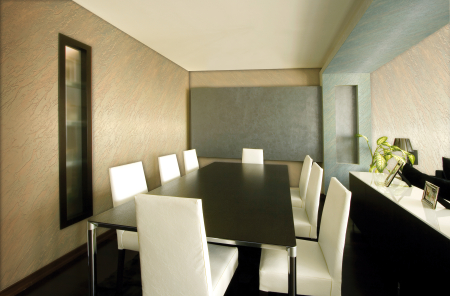 DecorDek - vopsea decorativǎ, finǎ, de texturare, potrivitǎ pentru realizarea efectelor decorative cu șabloane [1]