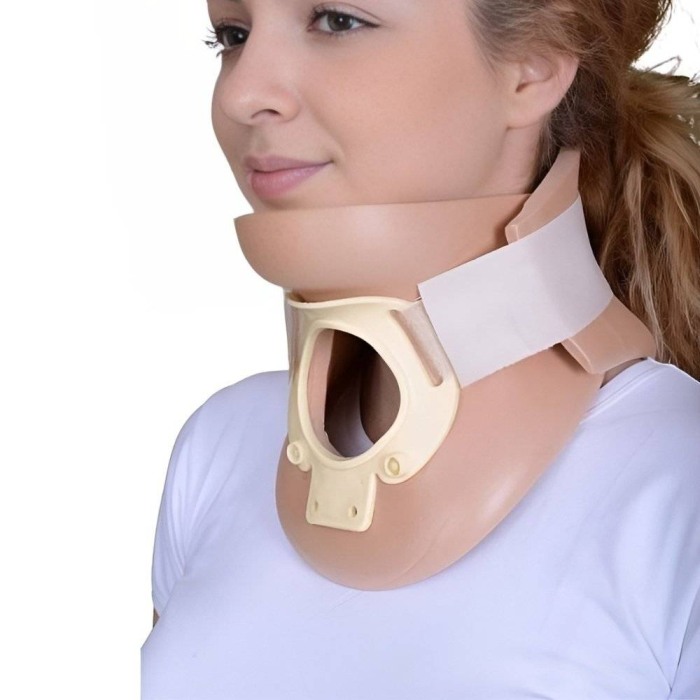 Orteza cervicala / Guler cervical tip Philadelphia cu deschidere traheala [2]